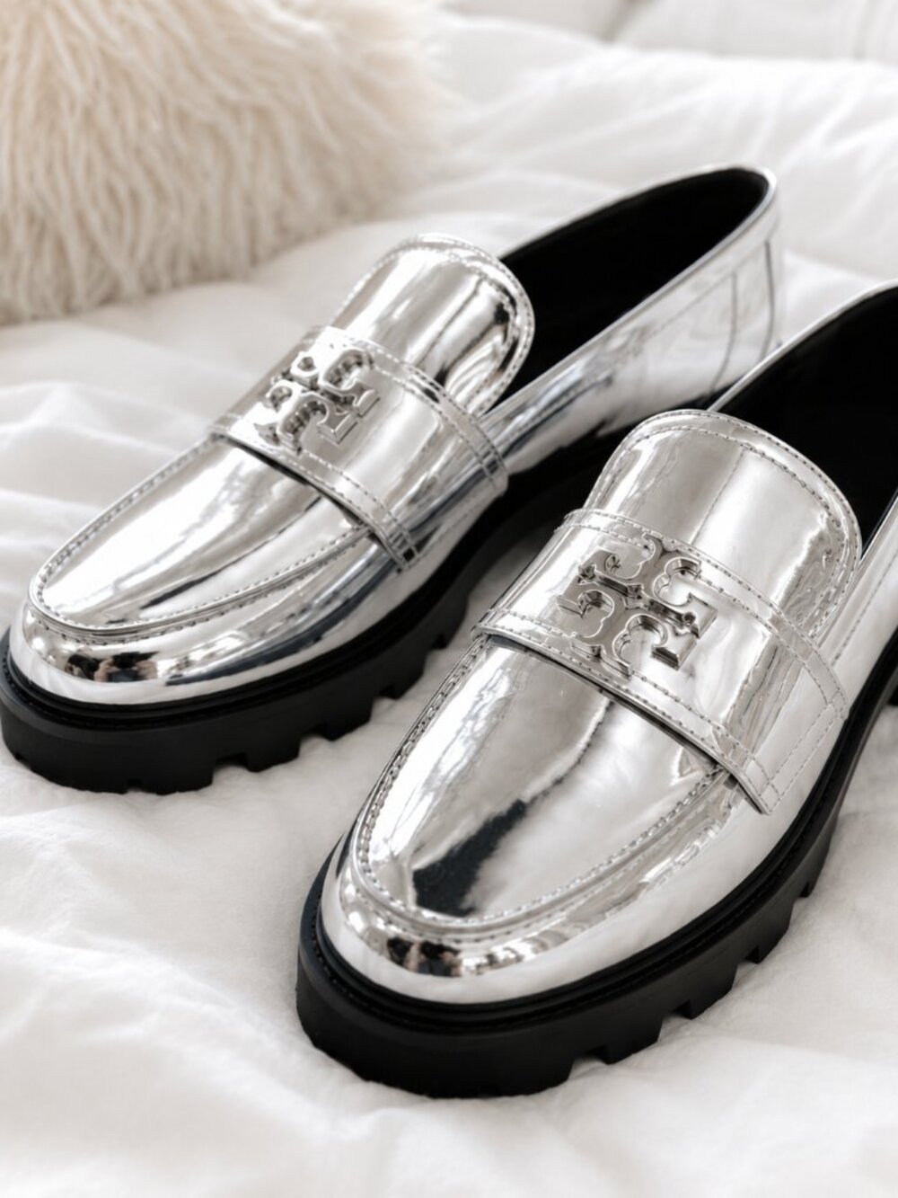NEW IN BOX $398 Tory Burch Mirror Metallic Silver Logo Lug Loafers